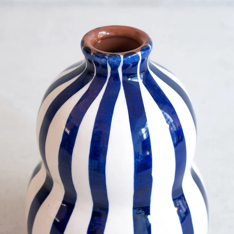 Jarrón de calabaza en azul