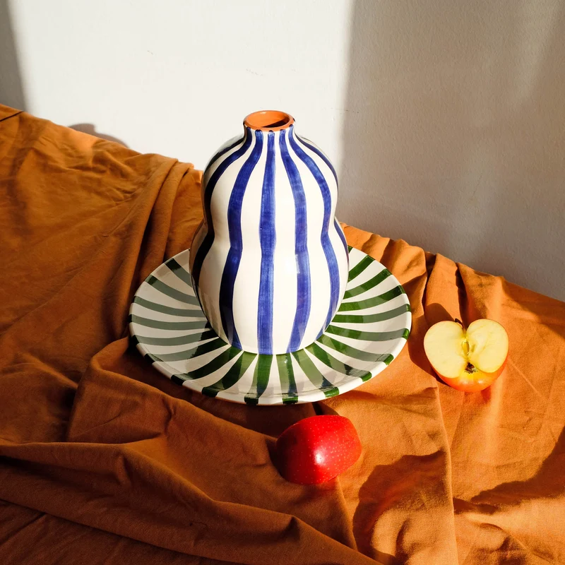 Jarrón de calabaza en azul