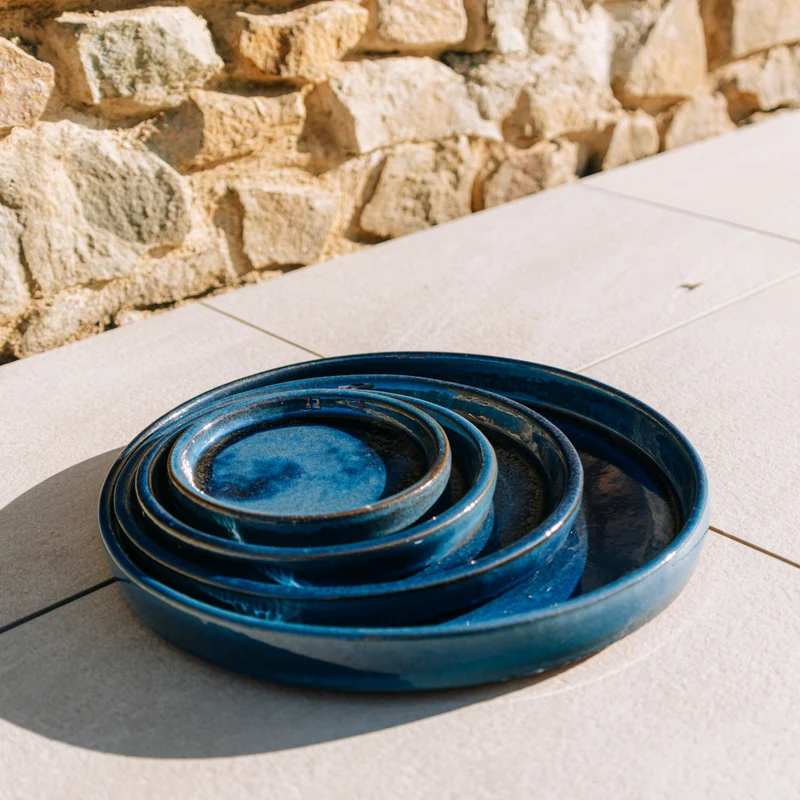 Soucoupe 28cm Bleu azur en terre cuite émaillée