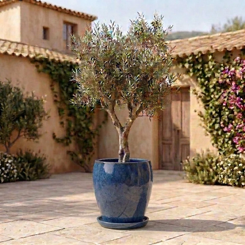 Soucoupe 35cm bleu antique faite à la main en terre cuite émaillée