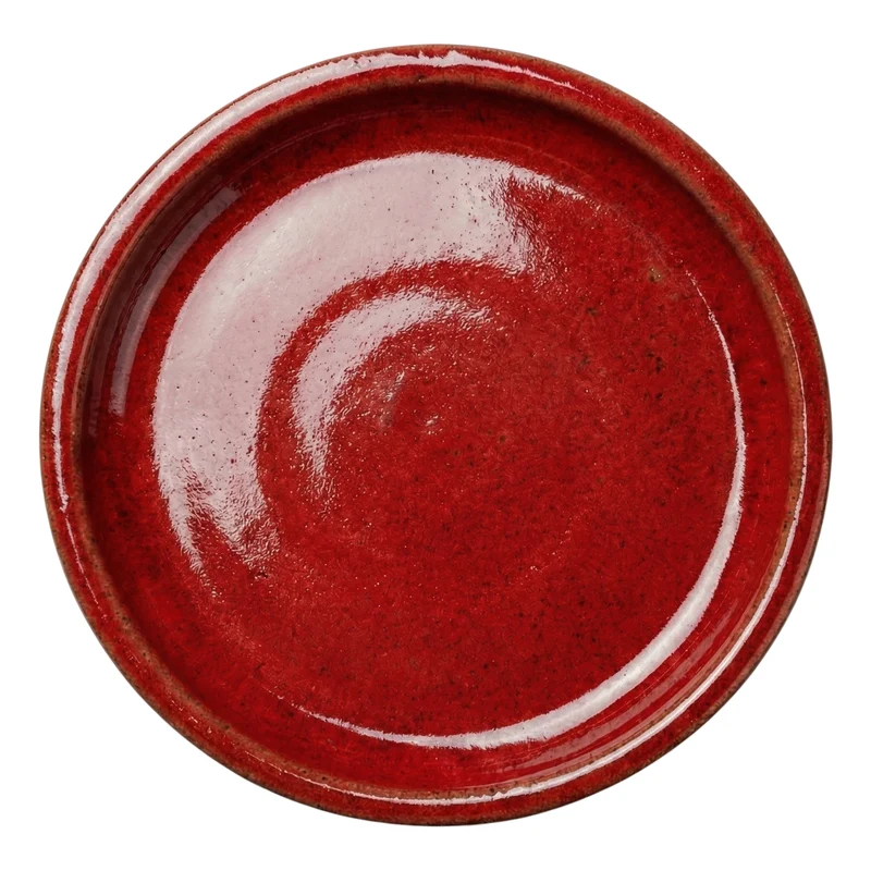 Soucoupe 20cm rouge impérial faite à la main en terre cuite émaillée