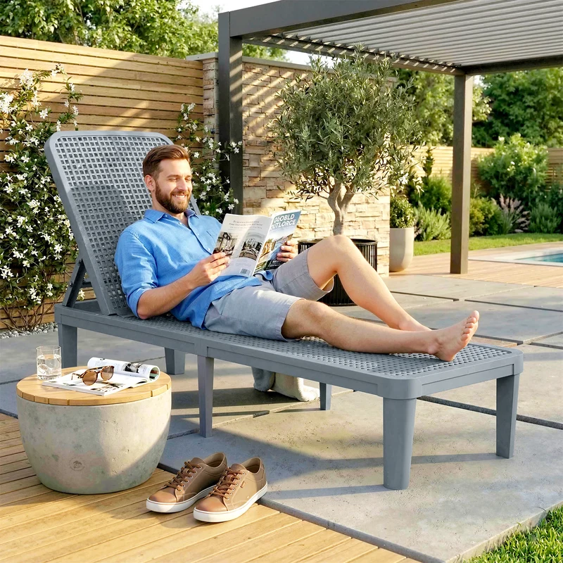 Outsunny Tumbona Reclinable, Tumbona Jardín Exterior de PP con Respaldo Ajustable en 4 Niveles, Carga 120 kg, para Patio, Terraza, Balcón, Montaje Fácil, 191x55x35,5 cm, Gris Oscuro