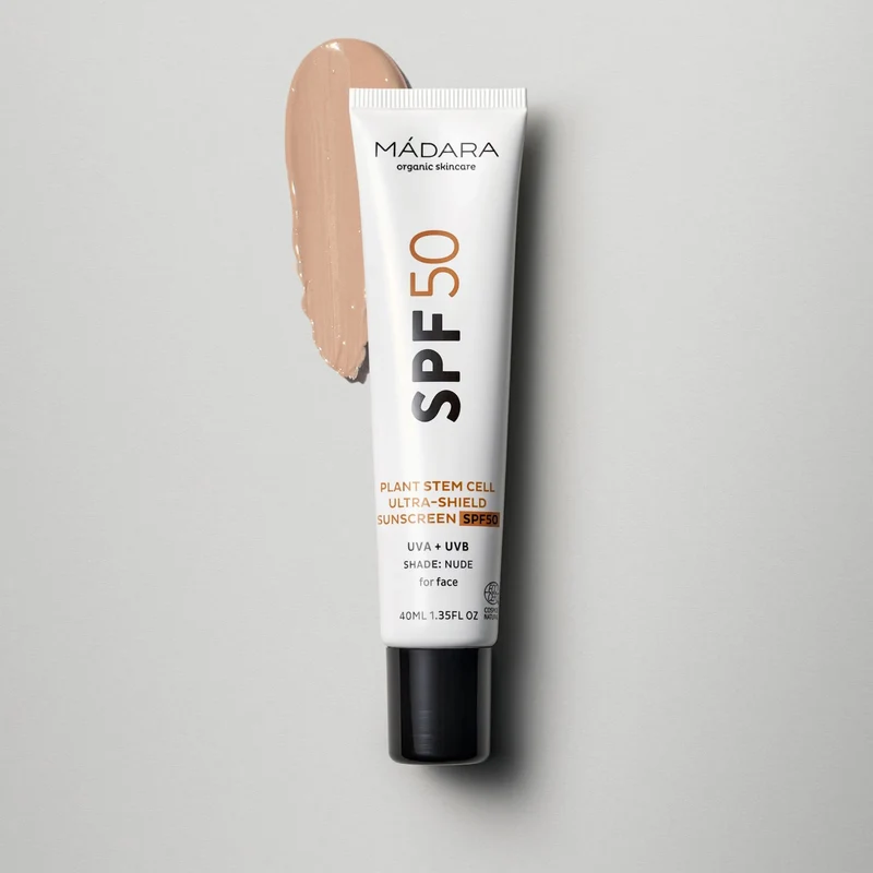 Emulsión facial antioxidante SPF 50 Mádara 40 ml