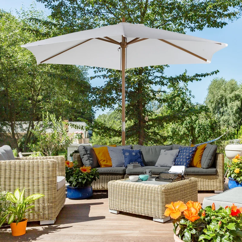 Outsunny Sombrilla de Jardín Ø250x230 cm Parasol de Terraza con 6 Varillas Poste Desmontable Anti-UV Impermeable y Marco de Madera para Playa Patio Blanco