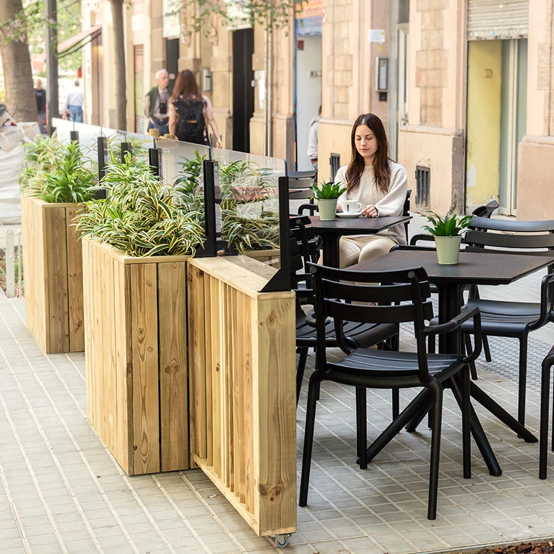 Kit Jardinera Alta De Madera Con Barandilla Y Cortavientos 40 Cm 75x24x80 Cm Hortalia