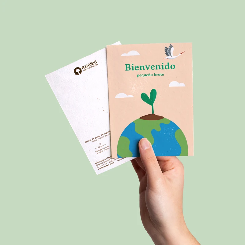 Postal Plantable Bienvenido con Semillas de Zanahoria – Regalo Original para Recién Nacidos - Resetea